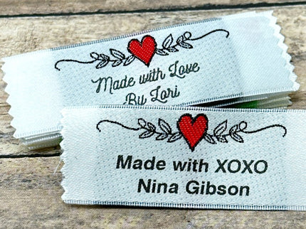 Personalized Clothing Labels Style 67: Heart & Vine